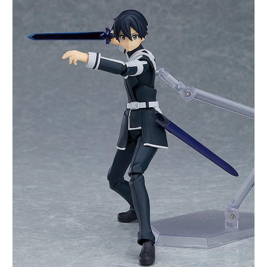 Figuras de Kirito de Sword Art Online: todas las versiones del espadachín negro por arco
