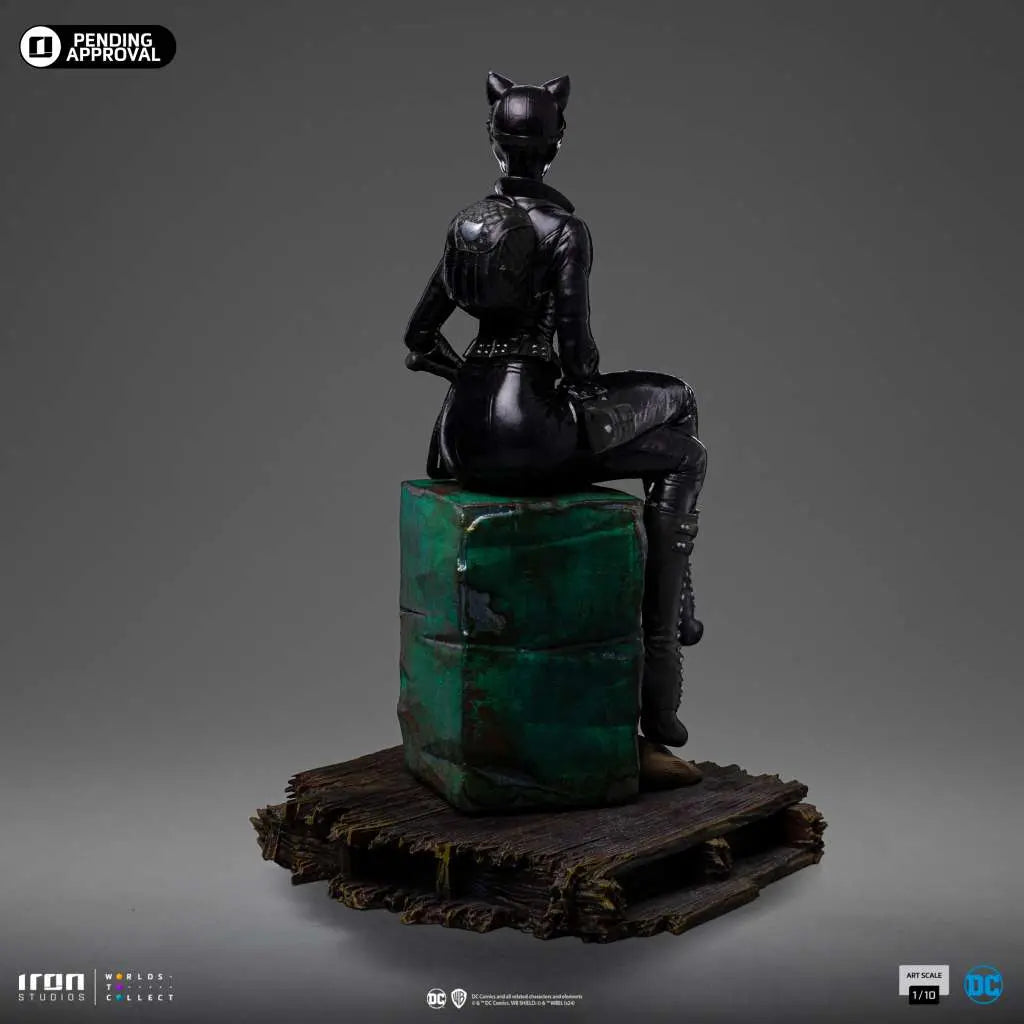 GOTHAM CITY SIRENS CATWOMAN 1/10 Estatua