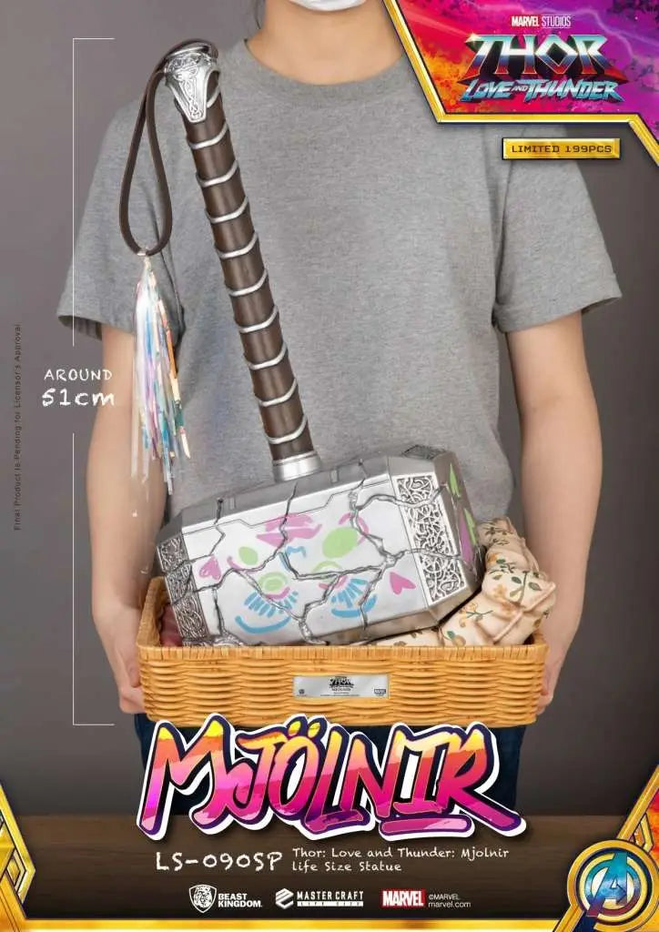 THOR LOVE AND THUNDER NJOLNIR LIFE SIZE Réplica LOVE EDITION LIMITED Frikytopia