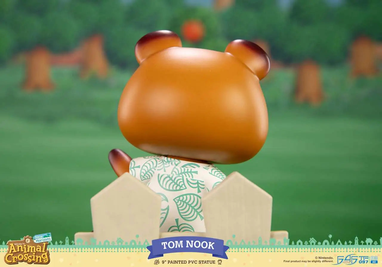 ANIMAL CROSSING NEW HORIZONS TOM NOOK PVC Estatua
