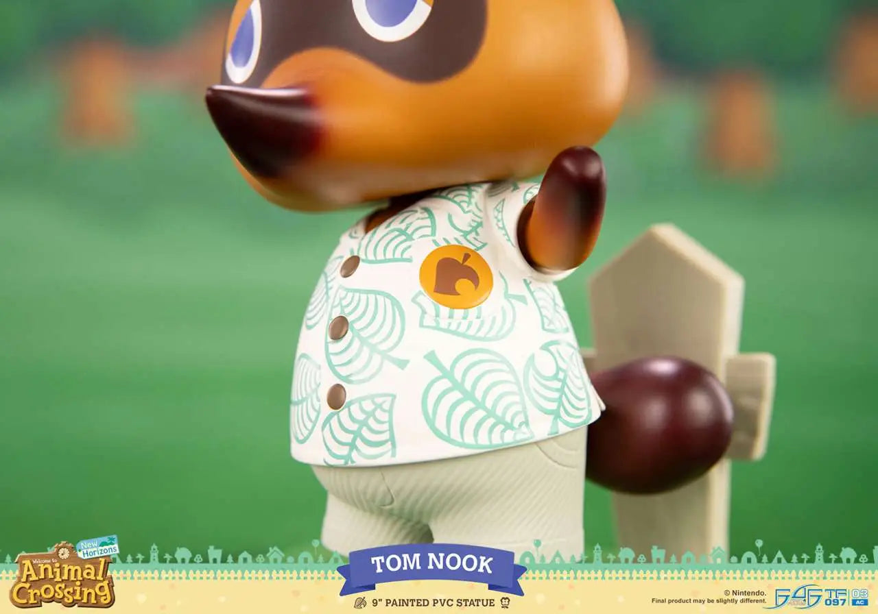 ANIMAL CROSSING NEW HORIZONS TOM NOOK PVC Estatua