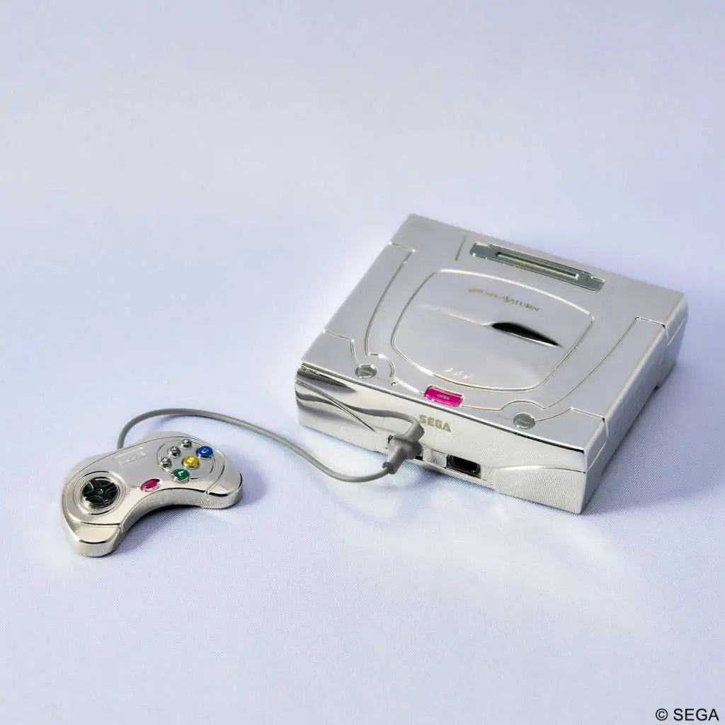 SEGA HARDWARE SEGA SATURN WHITE BRING ARTS GALLERY Réplica Frikytopia