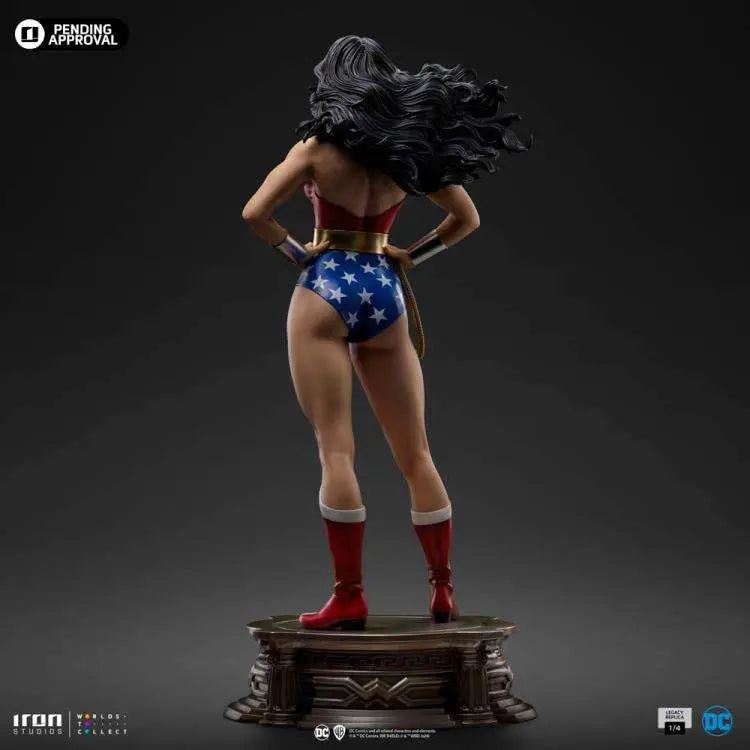 DC Comics Estatua Legacy Replica 1/4 Wonder Woman 56 cm