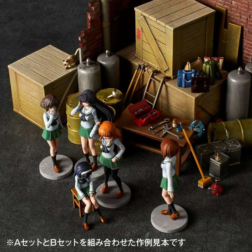 GIRLS UND PANZER LAST CHAPT GARAGE SET (A) ARTPLA MODEL KIT