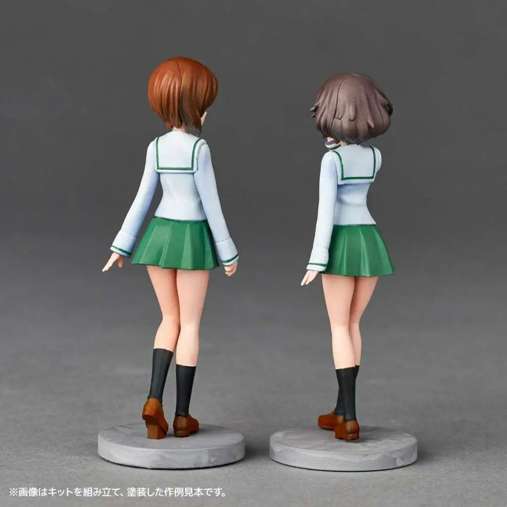 GIRLS UND PANZER LAST CHAPT GARAGE SET (A) ARTPLA MODEL KIT