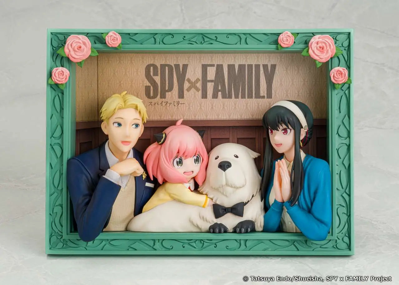 SPY X FAMILY THE FORGERS Figura