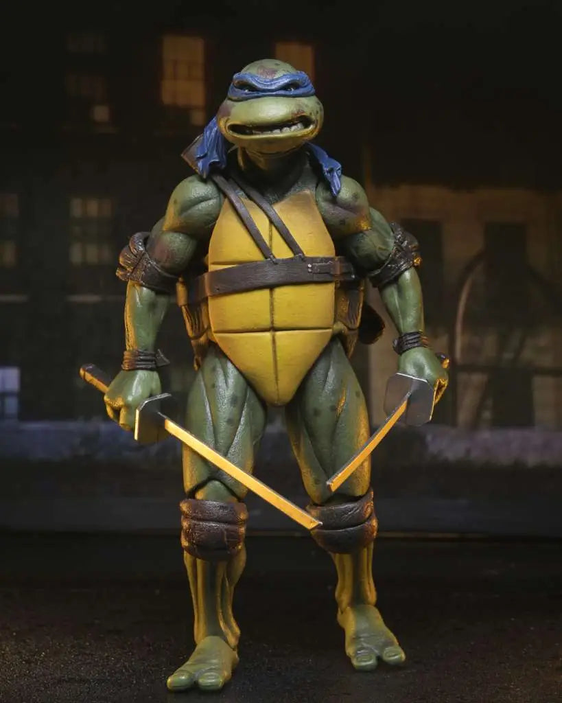 Tortugas Ninja (1990 Movie) Figura Roof Top Battle Shredder vs Leo 18 cm