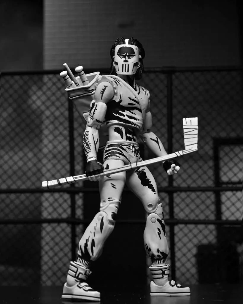 Teenage Mutant Ninja Turtles Figura Casey Jones Black & White 18 cm