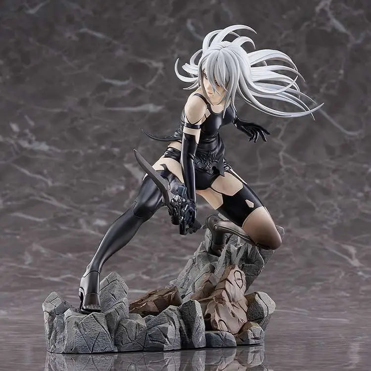 NIER AUTOMATA VER1.1A A2 1/7 Figura