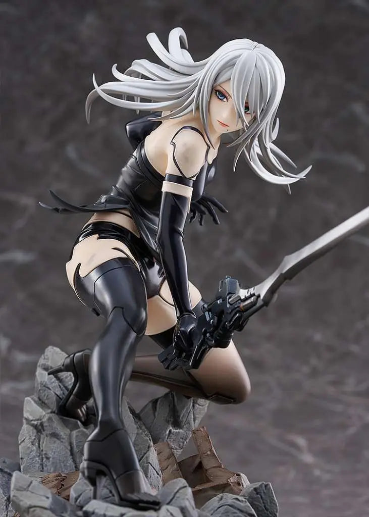 NIER AUTOMATA VER1.1A A2 1/7 Figura