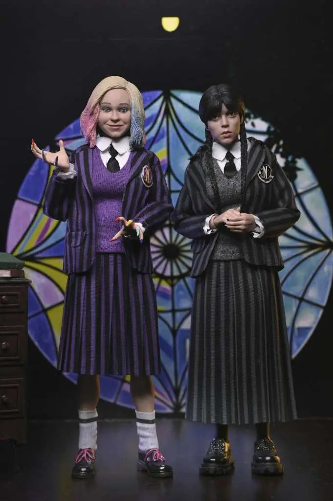 Wednesday Paquete de 2 Figuras Wednesday Addams (Nevermore Uniform) and Enid 20 cm