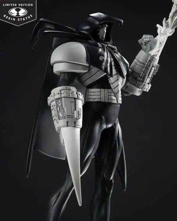 BATMAN BLACK & WHITE AZRAEL BY JOE QUESADA RESIN Estatua