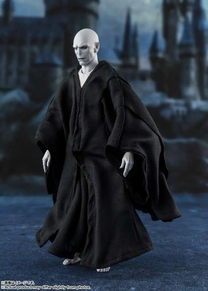 Harry Potter y el cáliz de fuego Figura S.H. Figuarts Lord Voldemort 15 cm