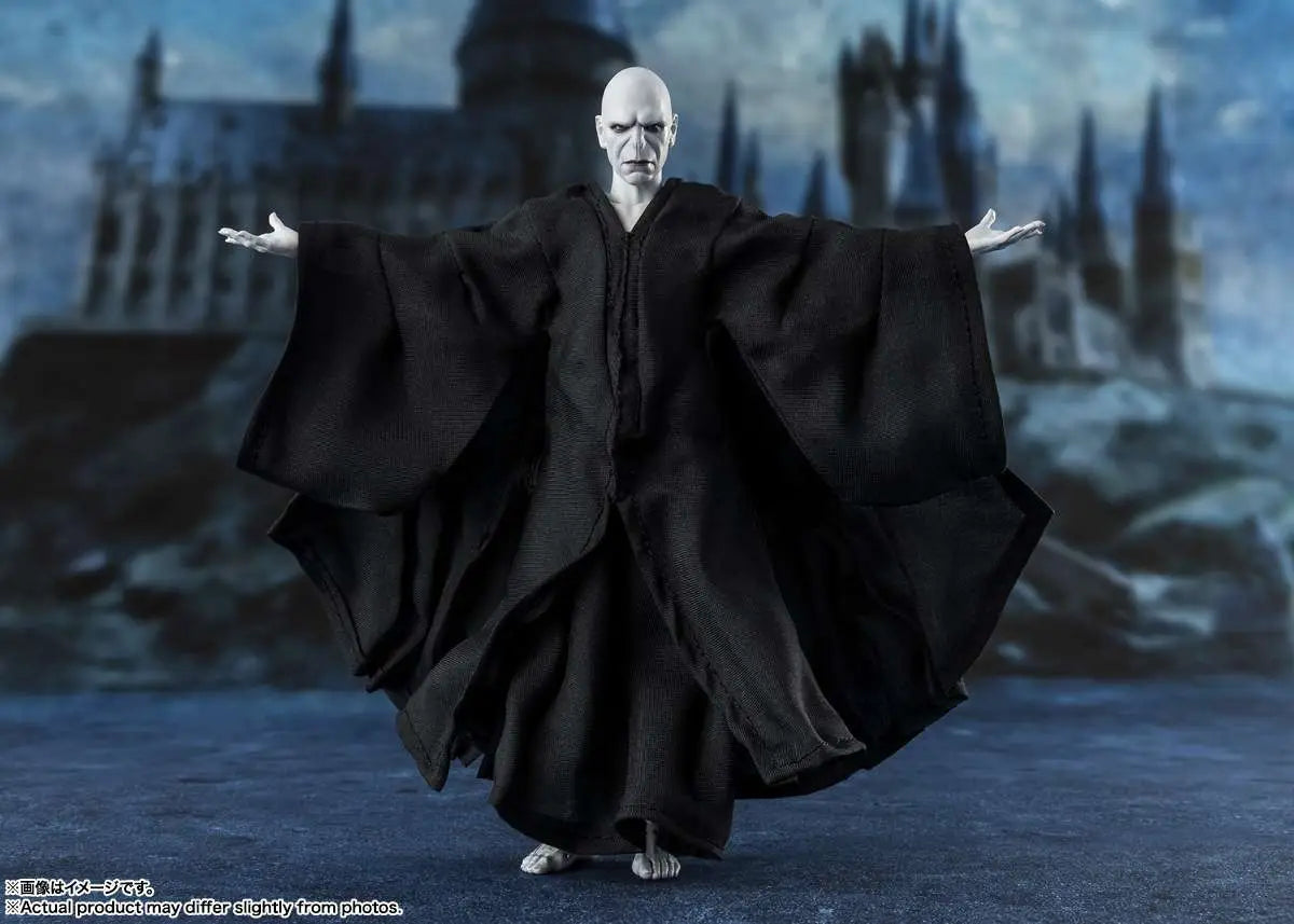 Harry Potter y el cáliz de fuego Figura S.H. Figuarts Lord Voldemort 15 cm