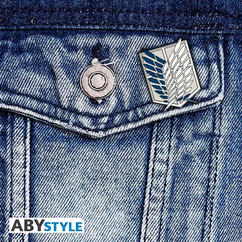 ATTACK ON TITAN SCOUT Chapa S3 Pin