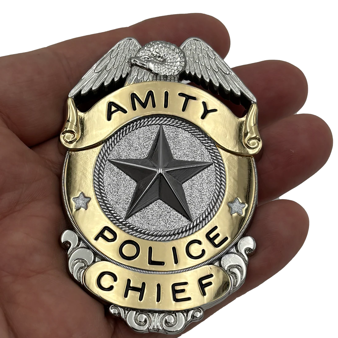 JAWS AMITY ISLAND POLICE CHIEF BADGE/PATCH LTD ED PROP Réplica