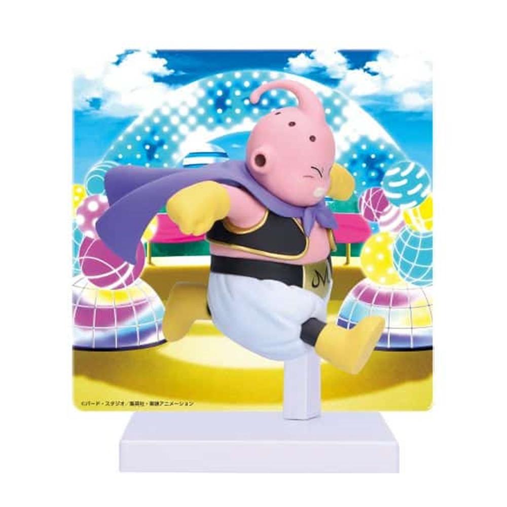 Figura Banpresto Dragon Ball Daima Majin Buu con Panel 8 cm