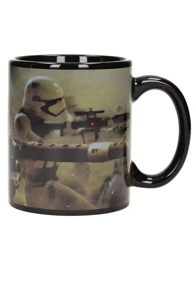 SW EP7 STORMTROOPERS BATTLE BLACK Taza Frikytopia
