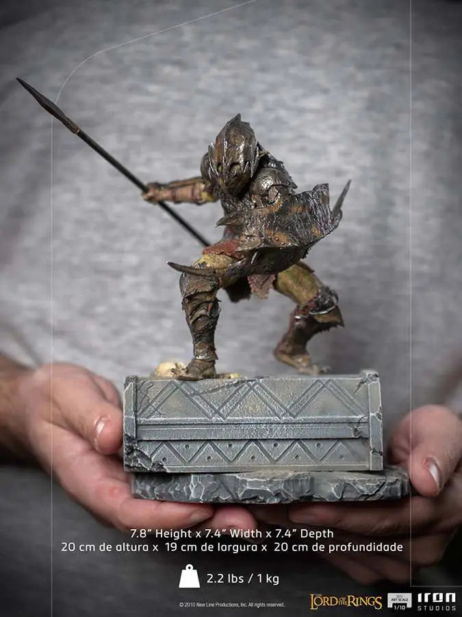 LOTR ARMORED ORC 1/10 ART Estatua