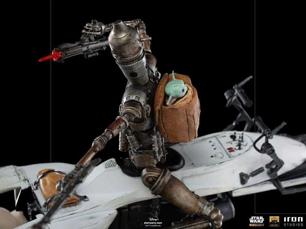 MANDALORIAN IG-11 AND CHILD 1/10  Estatua