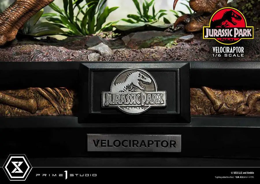 JURASSIC PARK VELOCIRAPTOR ATTACK Estatua