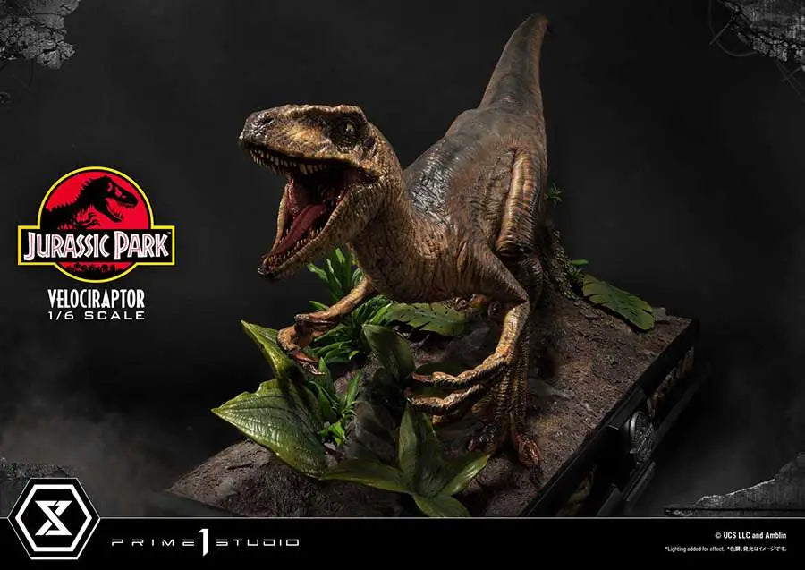 JURASSIC PARK VELOCIRAPTOR ATTACK Estatua