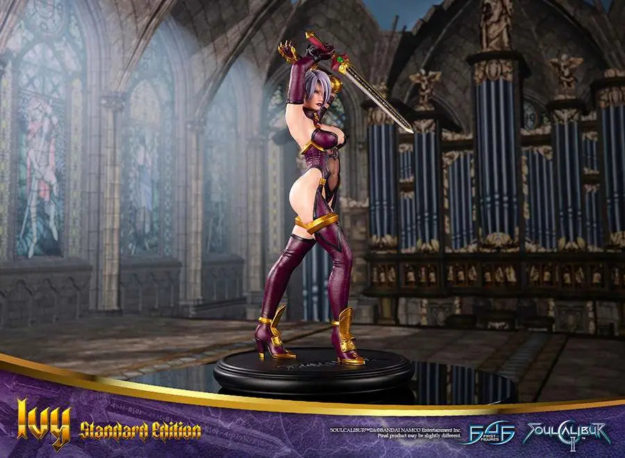 SOULCALIBUR II IVY Estatua