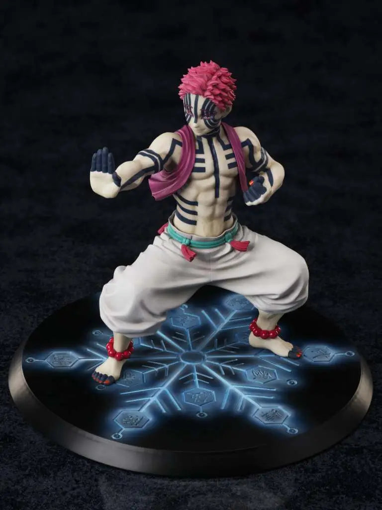 DEMON SLAYER AKAZA 1/8 Figura