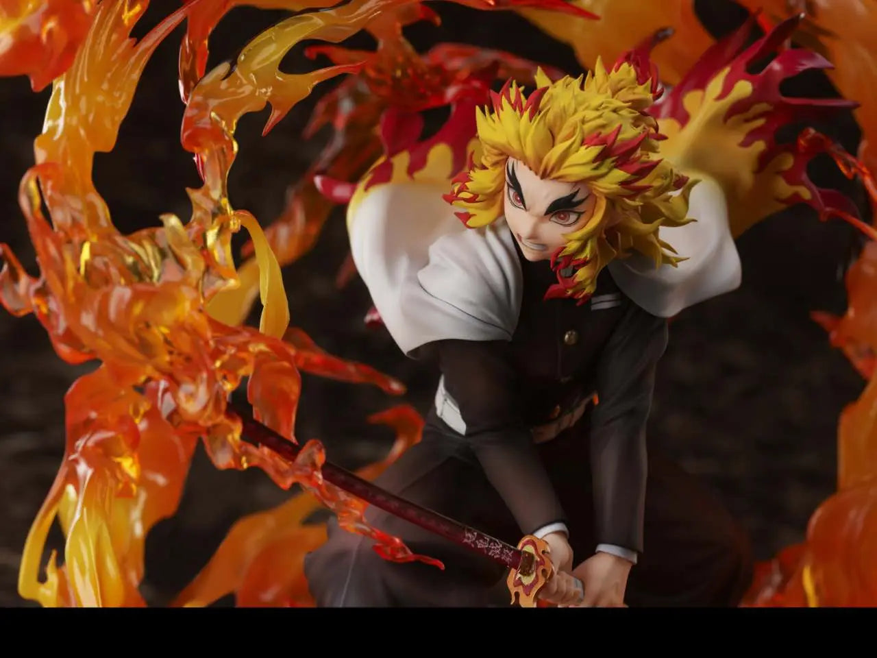 DEMON SLAYER KYOJURO 1/8 Figura