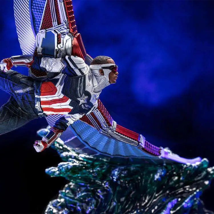 CAP.AMERICA SAM WILSON DLX 1/10 Estatua