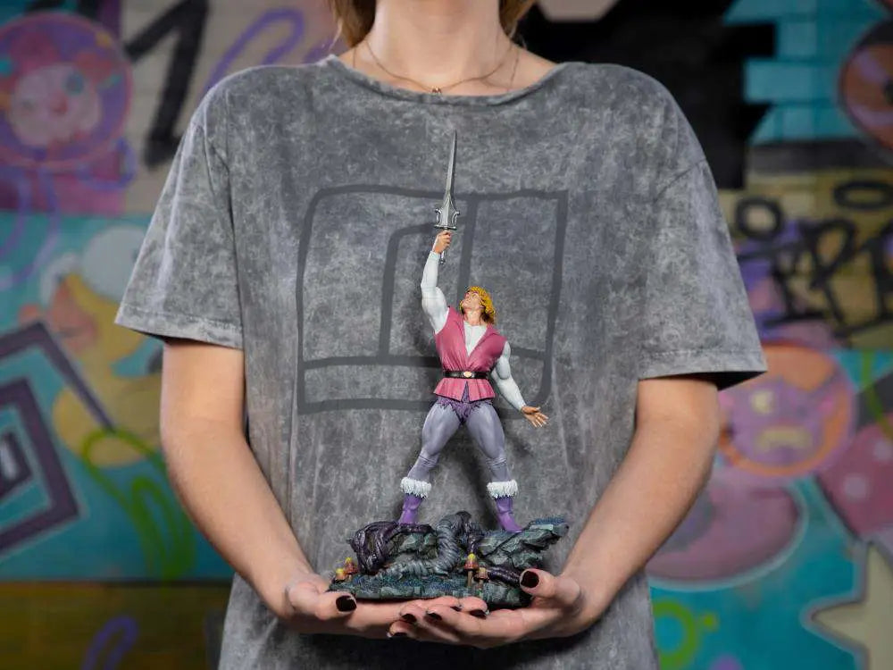 MOTU PRINCE ADAM 1/10 Estatua