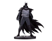BATMAN B&W BATMAN BY MIKE MIGNOLA