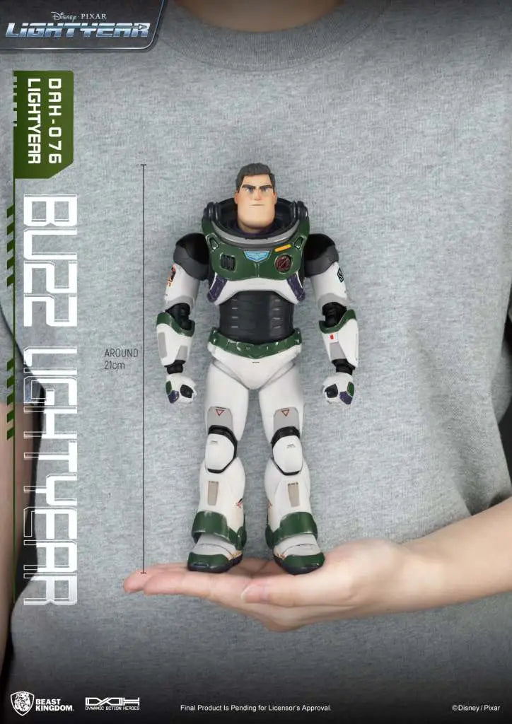 Figura beast kingdom dynamic8h disney lightyear buzz lightyear traje alpha