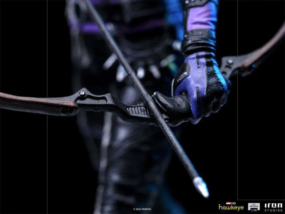 HAWKEYE KATE BISHOP 1/10 Estatua