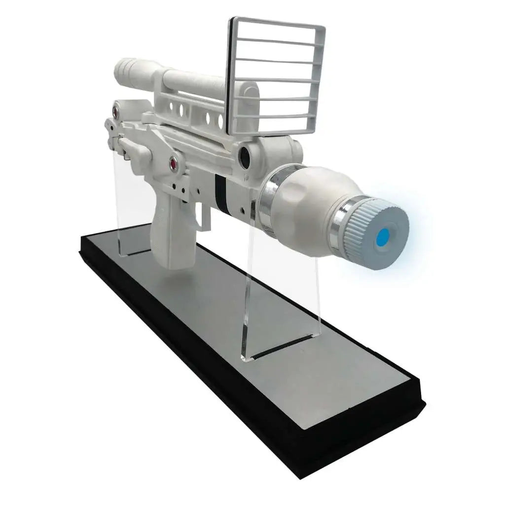 007 MOONRAKER LTD ED PROP Réplica Frikytopia