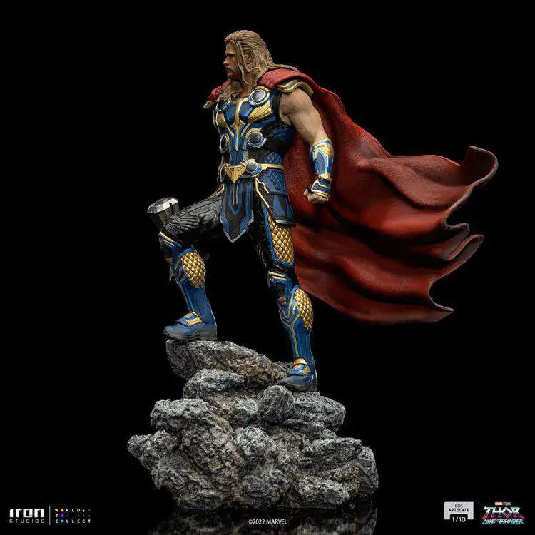 THOR LOVE AND THUNDER  THOR 1/10 Estatua Frikytopia