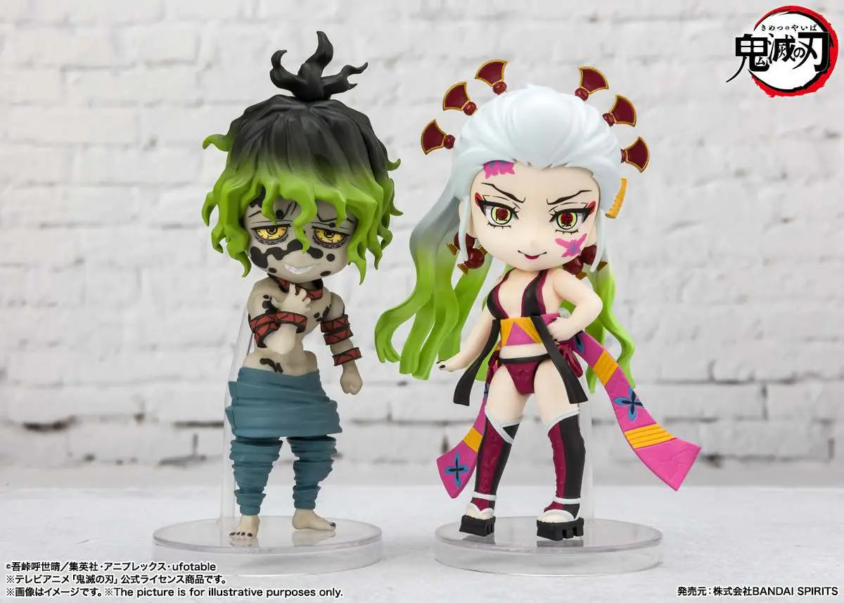 DEMON SLAYER DAKI + GYUTARO MINI FIG