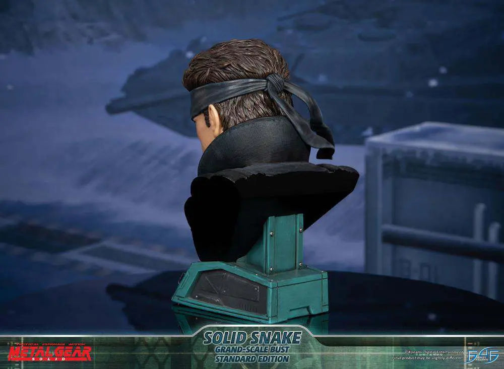 MGS SOLID SNAKE SCALED Busto