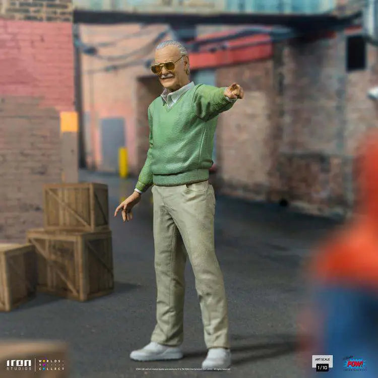 STAN LEE LEGENDARY YEARS 1/10 Estatua Frikytopia