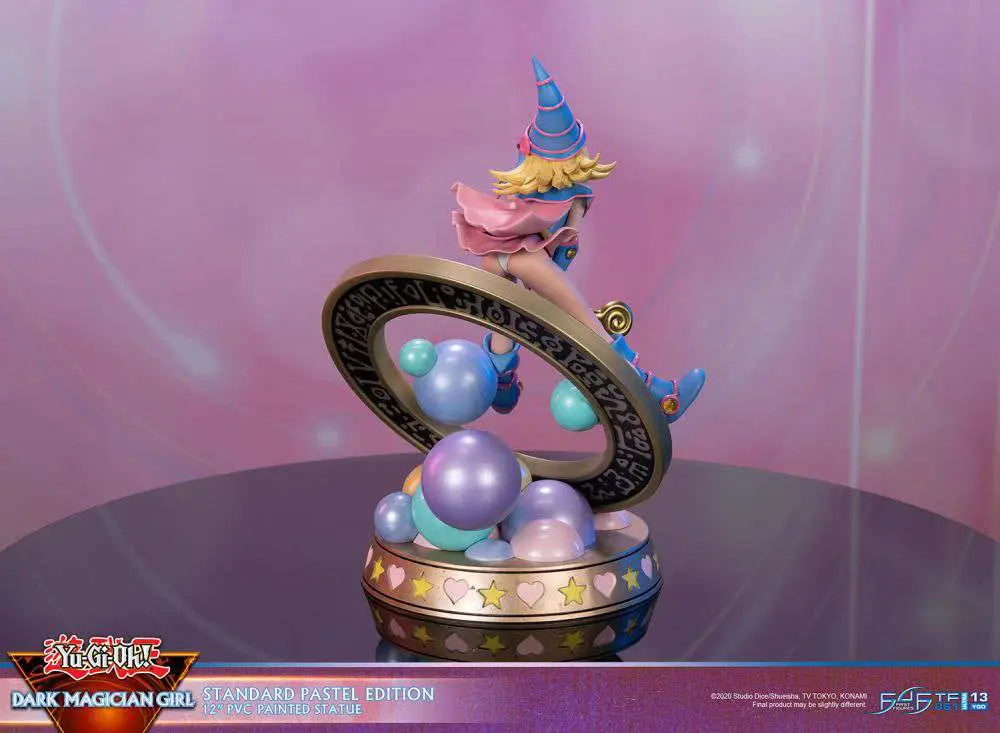 YUGIOH DARK MAGICIAN GIRL PASTEL Estatua