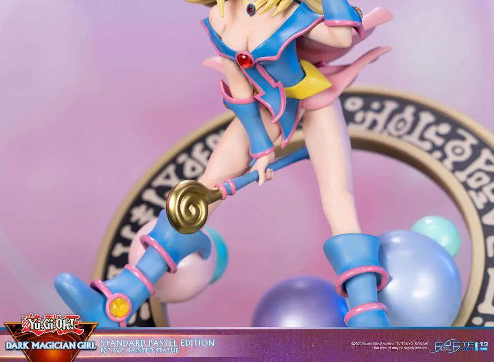 YUGIOH DARK MAGICIAN GIRL PASTEL Estatua