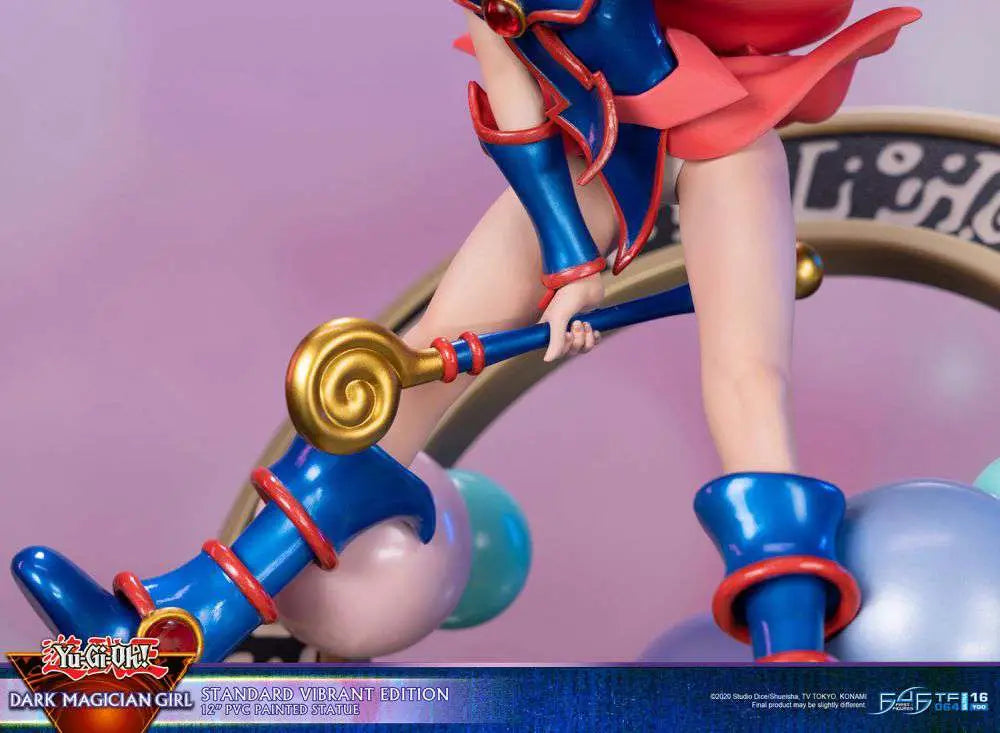 YUGIOH DARK MAGICIAN GIRL VIBRANT Estatua