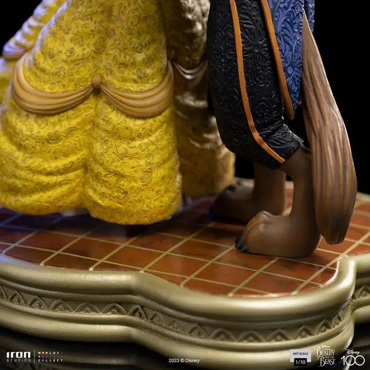 BEAUTY AND THE BEAST 1/10 Estatua