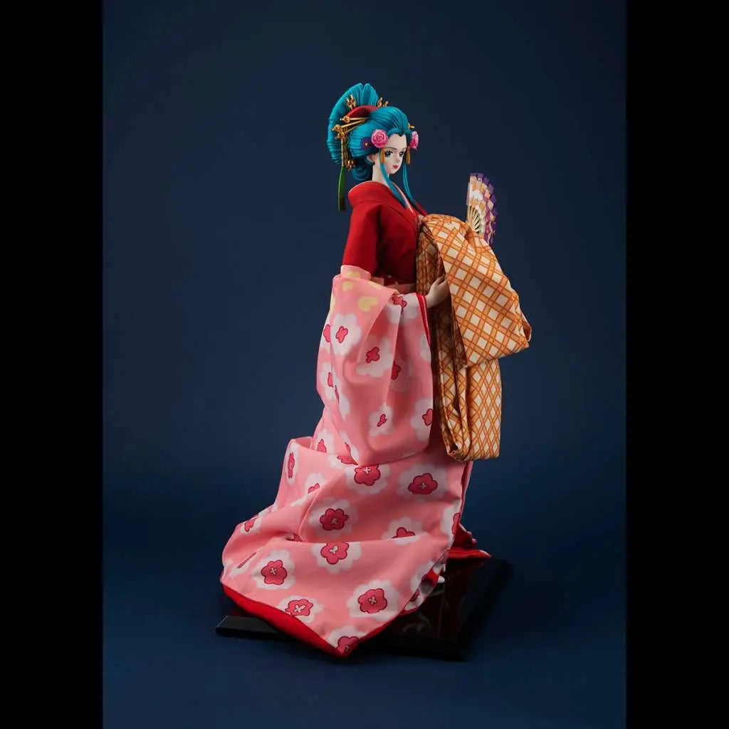 KYUGETSU X MEGAHOUSE ONE PIECE JAPANESE Muñeca KOMURASAKI
