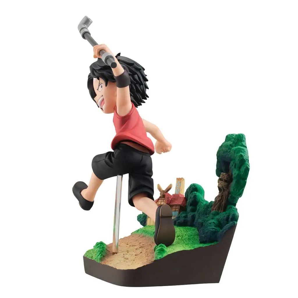 Figura megahouse gem series one piece portgas d ace run run run