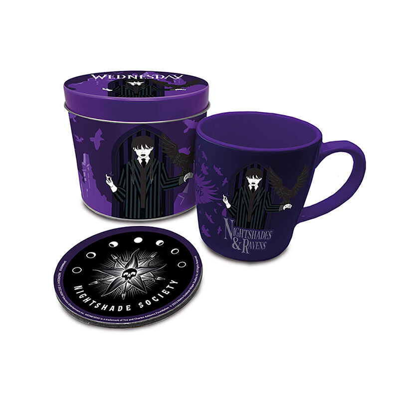 Lata regalo Taza + posavasos Miercoles Wednesday Frikytopia