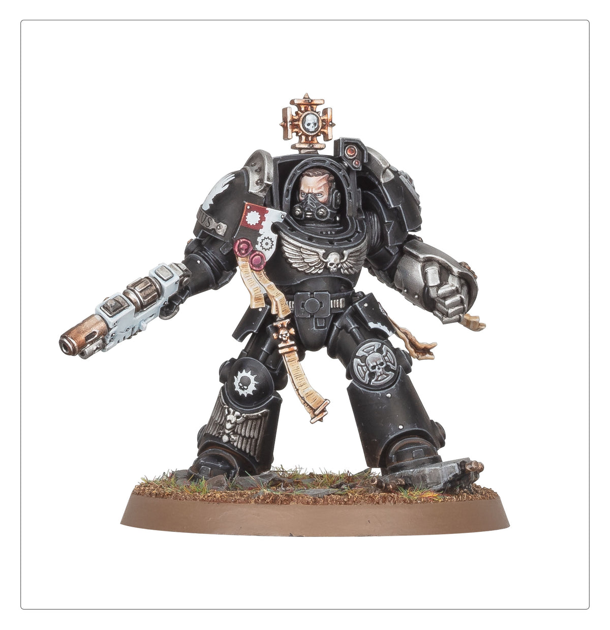 CAPITÃO COM ARMADURA EXTERMINADOR