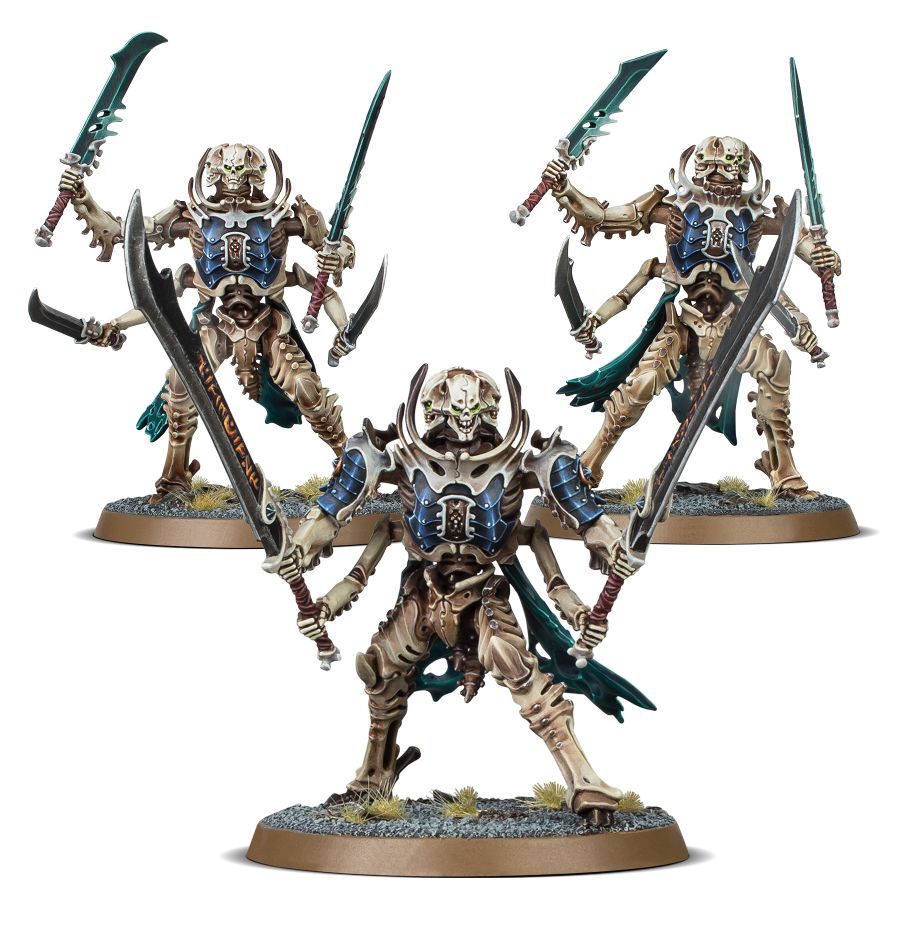 O/B: ACECHANTES DE LA NECROPOLIS
