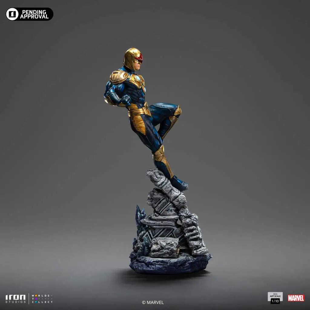 INFINITY GAUNTLET NOVA REGULAR 1/10 Estatua