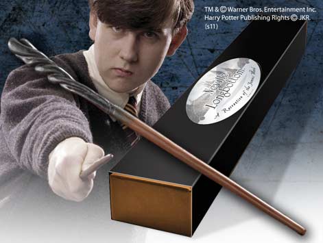 Replica the noble collection harry potter neville longbottom varita con caja y placa de identificacion Frikytopia